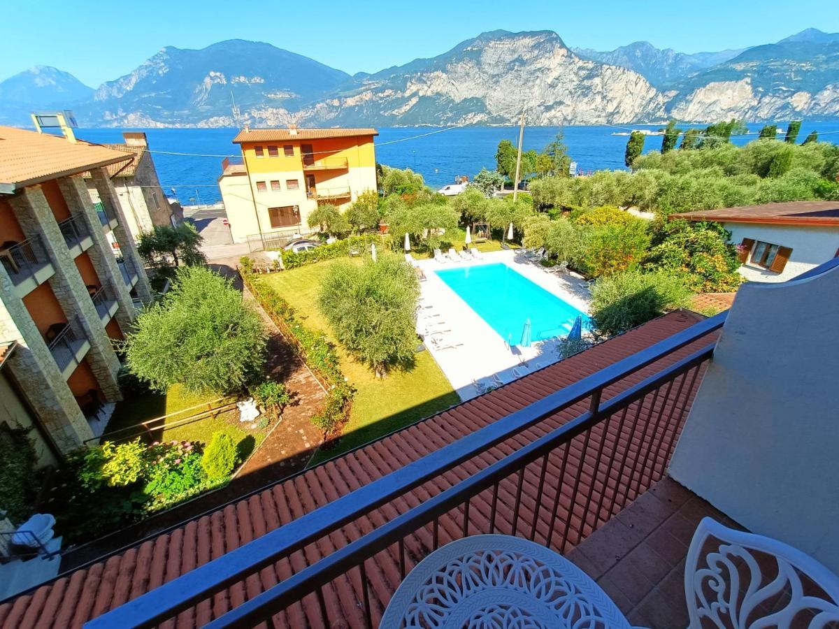 Hotel Villa Isabella Brenzone sul Garda Buitenkant foto