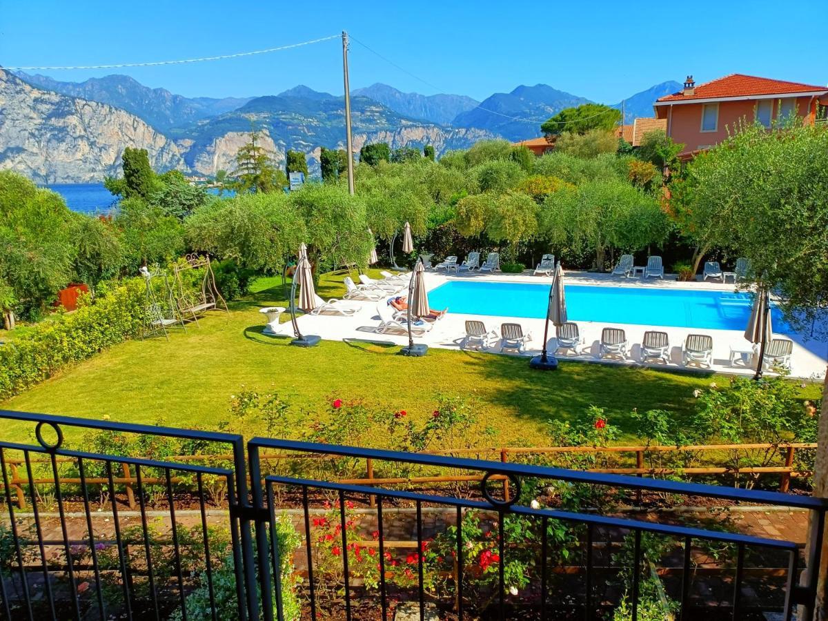 Hotel Villa Isabella Brenzone sul Garda Buitenkant foto