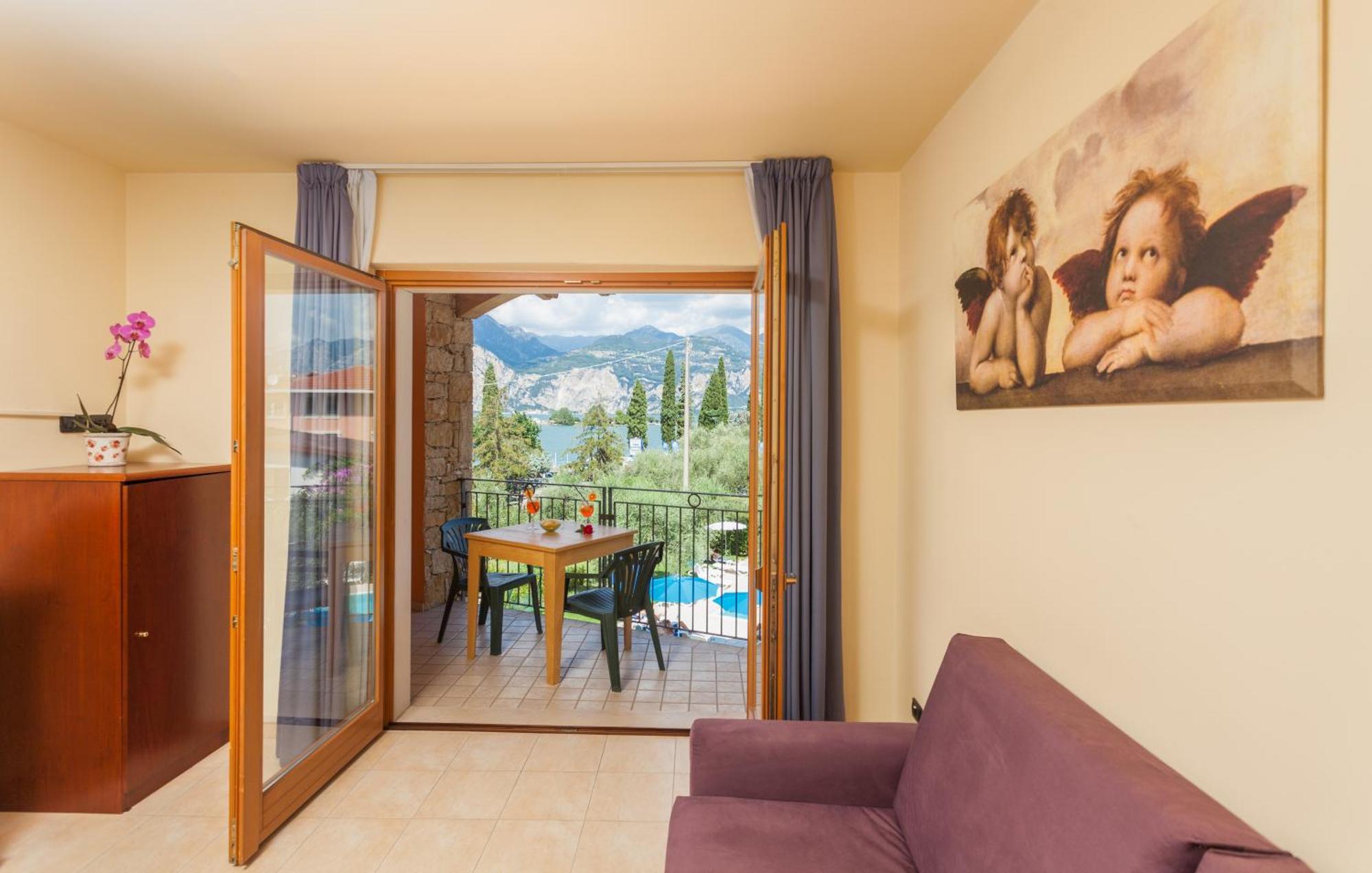 Hotel Villa Isabella Brenzone sul Garda Buitenkant foto